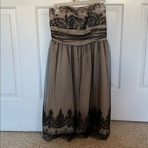 David’s bridal dress strapless